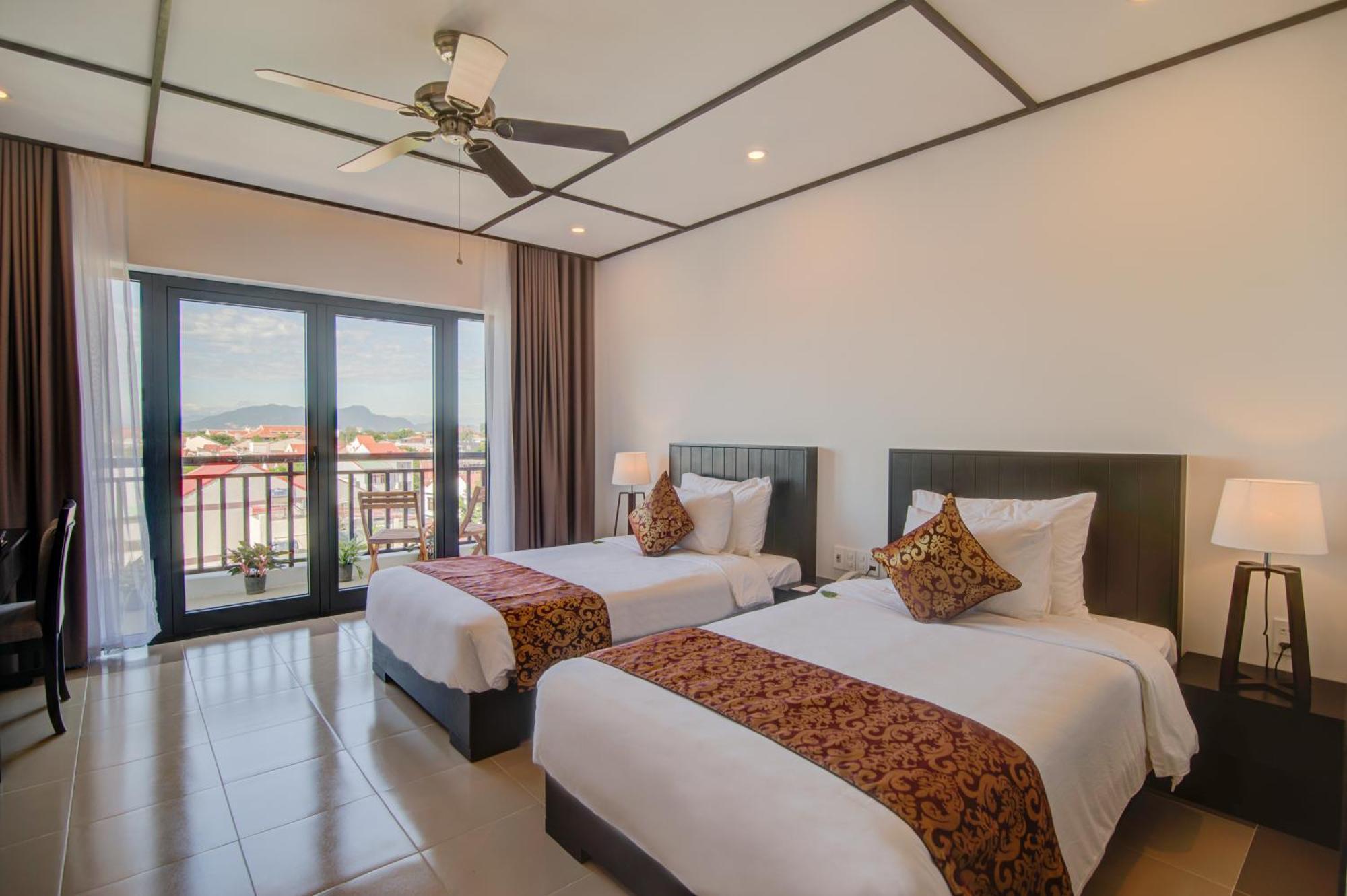 White Lotus Hotel Hoian Хойан Номер фото