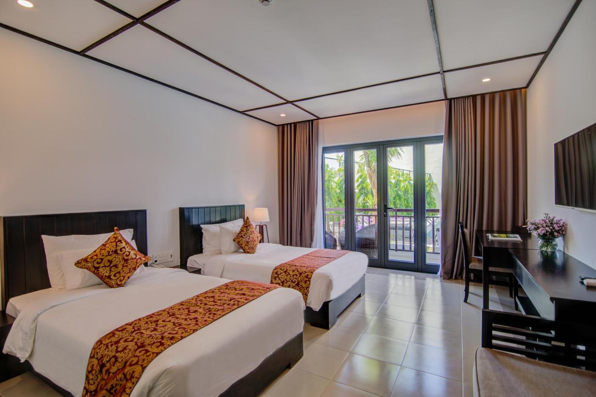 White Lotus Hotel Hoian Хойан Экстерьер фото
