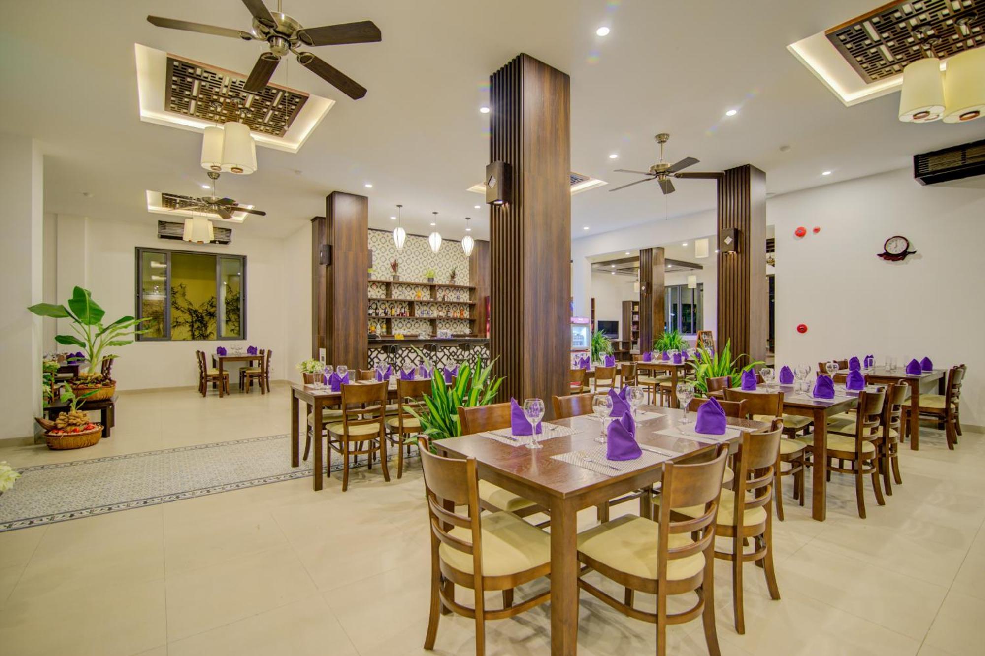 White Lotus Hotel Hoian Хойан Экстерьер фото