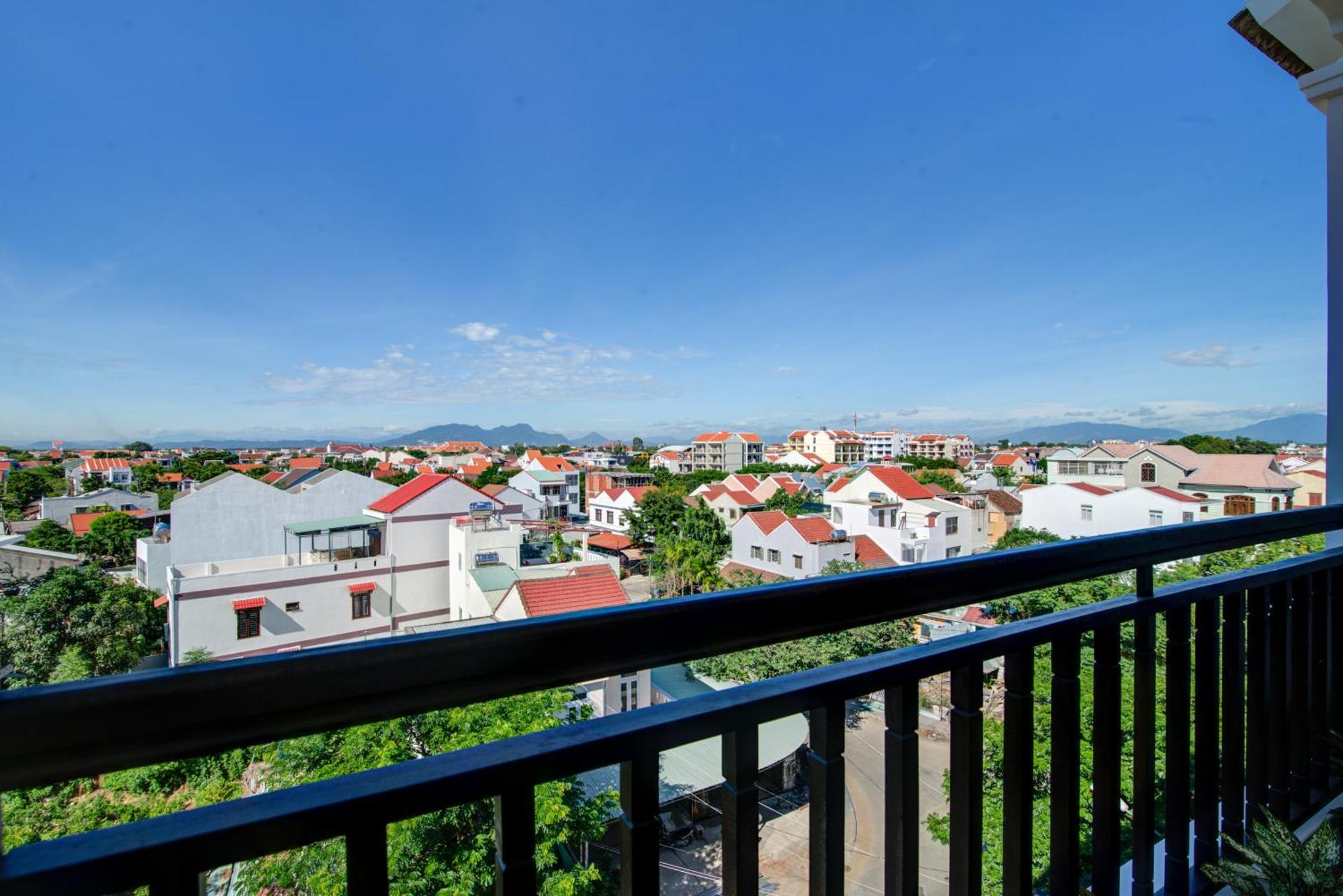 White Lotus Hotel Hoian Хойан Экстерьер фото