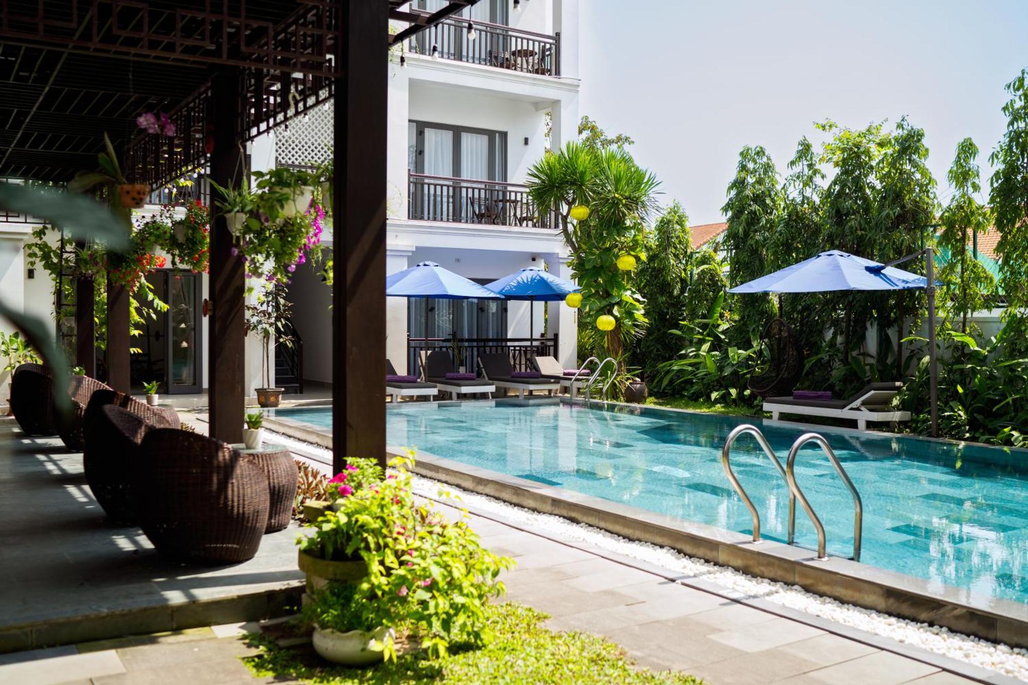 White Lotus Hotel Hoian Хойан Экстерьер фото