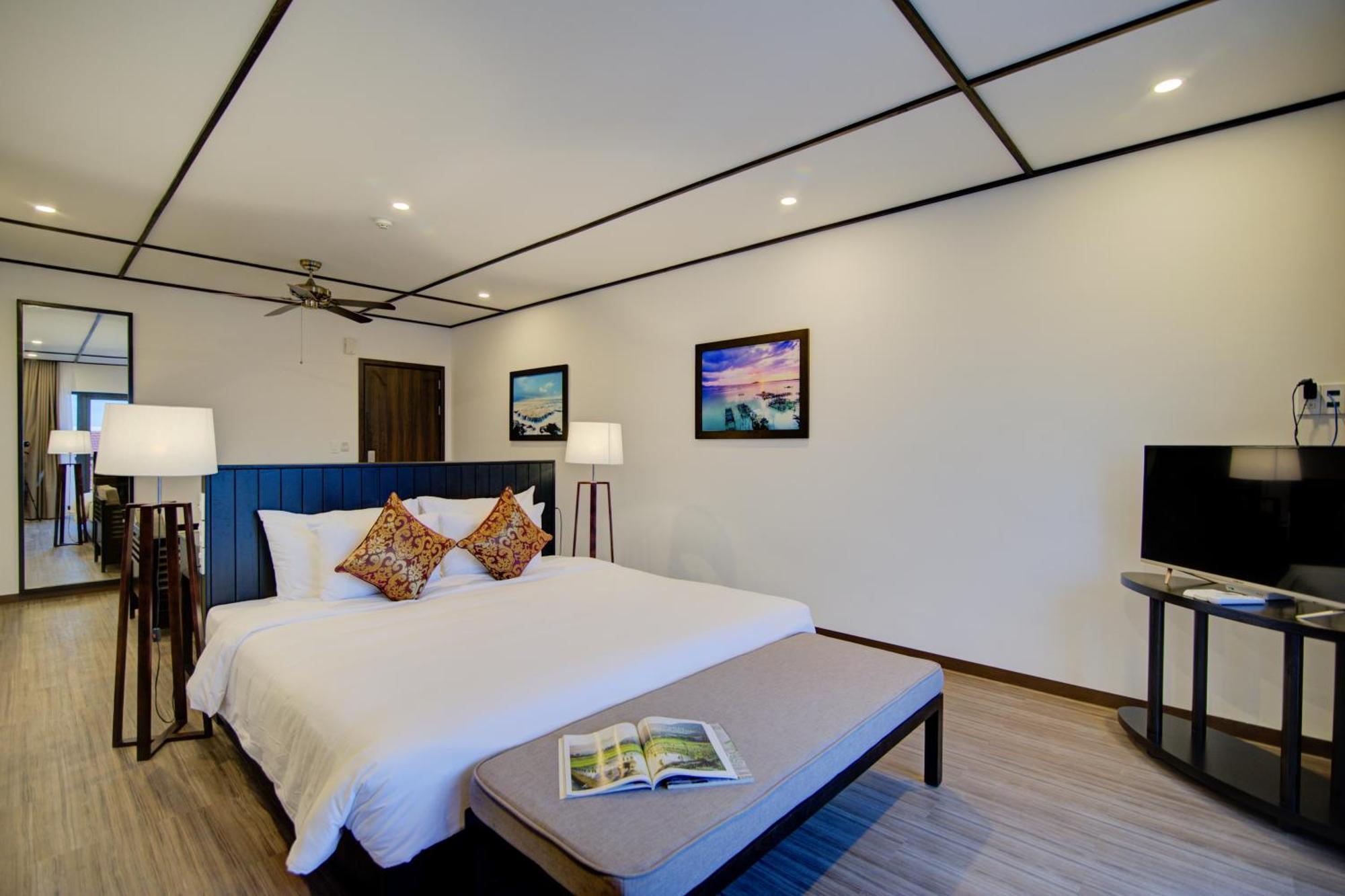 White Lotus Hotel Hoian Хойан Номер фото