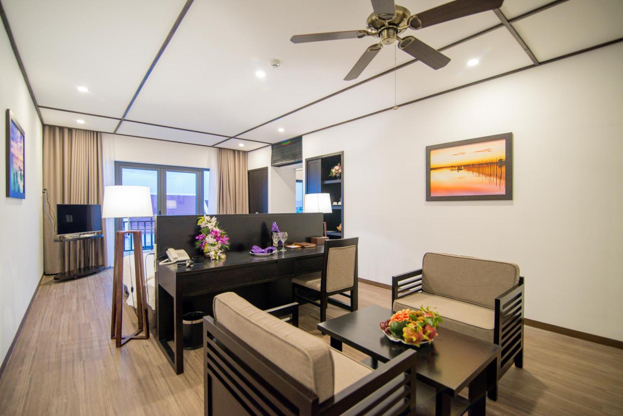 White Lotus Hotel Hoian Хойан Номер фото