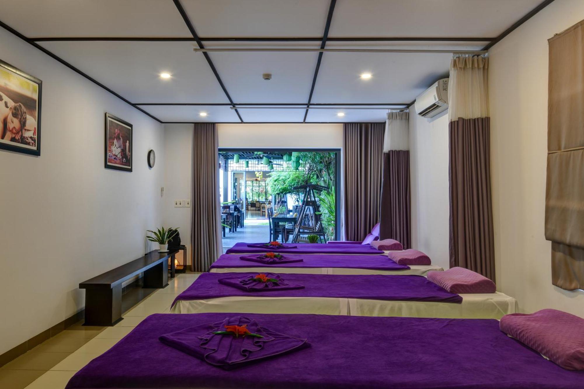 White Lotus Hotel Hoian Хойан Экстерьер фото